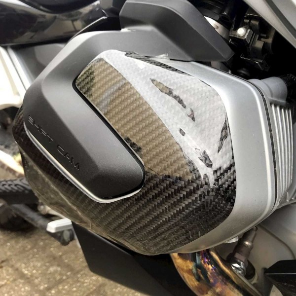 R&G RACING CARBON FIBRE ENGINE CASE SLIDER (RHS) FOR BMW R1250 GS 2019-2021 PART # ECS0135CG