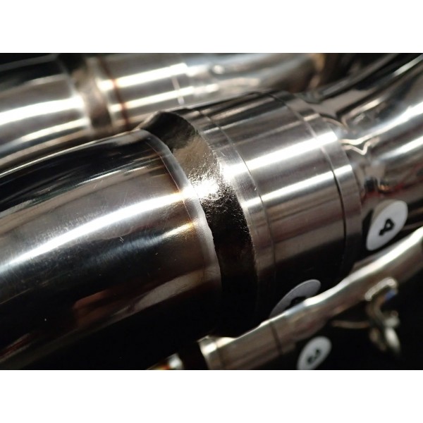 Aftermarket exhaust for Kawasaki H2 – powerful, lightweight system available at BikeGear India