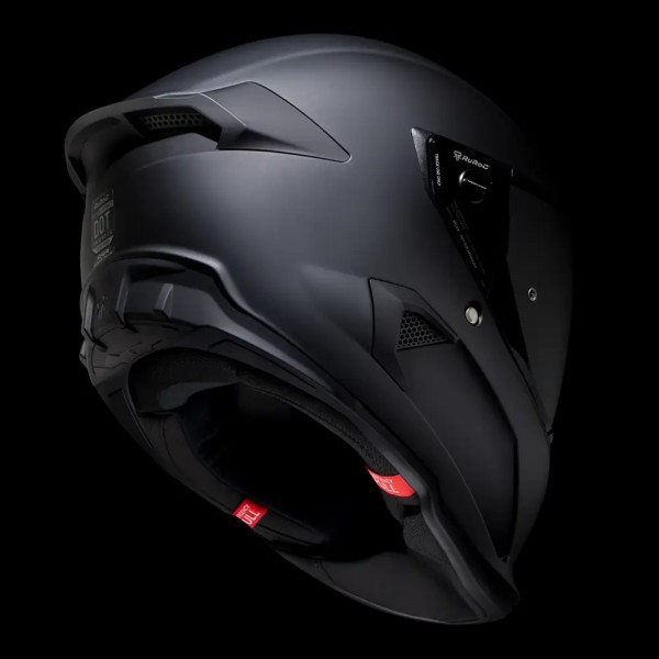 Ruroc Atlas helmet with striking design and advanced safety features – available at BikeGear India