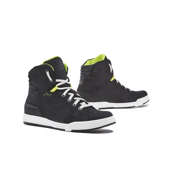 Forma Swift Dry Black White Boots