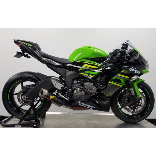Graves Motorsports Cat-Back Slip-On Carbon Exhaust For Kawasaki Ninja ZX-6R Part # EXK-19ZX6-CBTC
