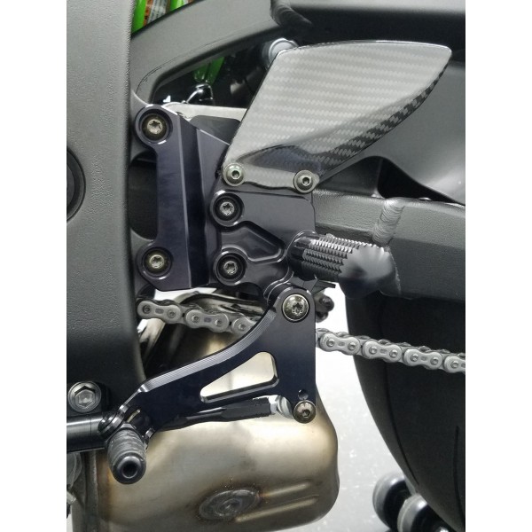 Graves Motorsports Adjustable Rearsets For Kawasaki ZX-10R / ZX-10RR 2016-2021 Part # W-RSK-19ZX1-KAF