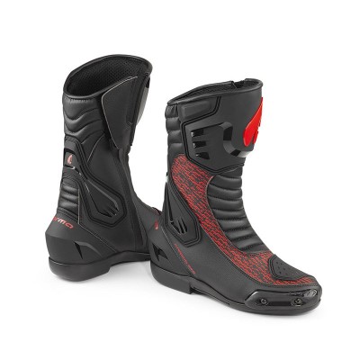 Shop Forma Adventure Boots Online in India