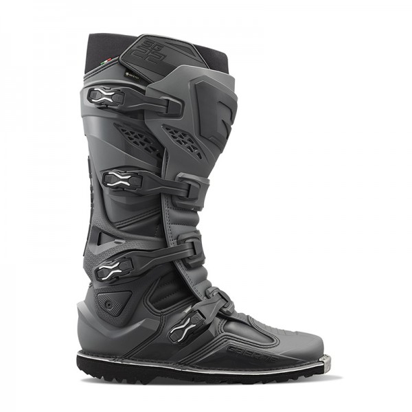 GAERNE SG22 GORE-TEX ENDURO BATTLESHIP BOOTS
