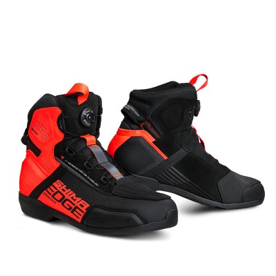 Shima Edge Vented Black Red Sneakers Boots 